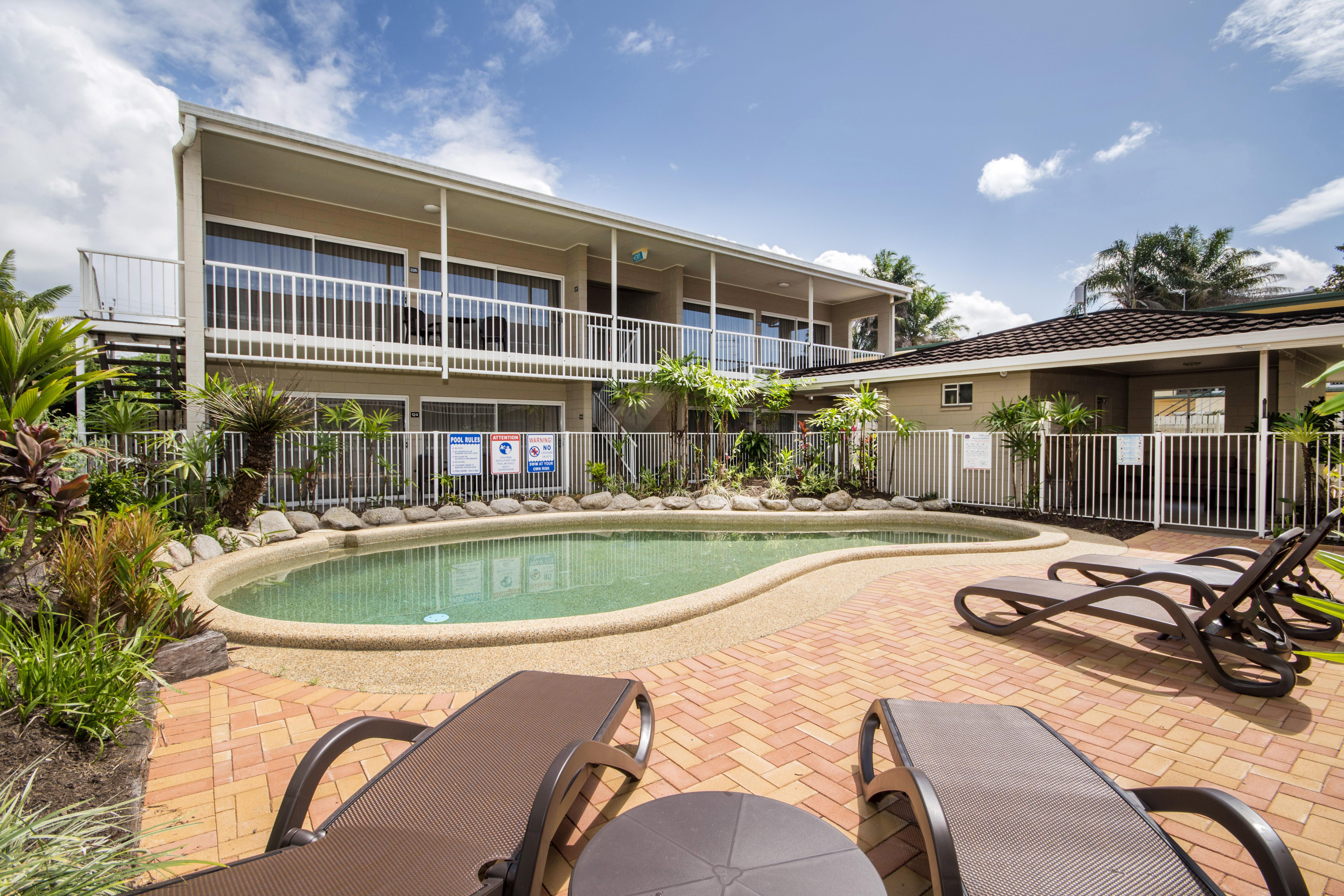 Comfort Inn Cairns City Exterior photo